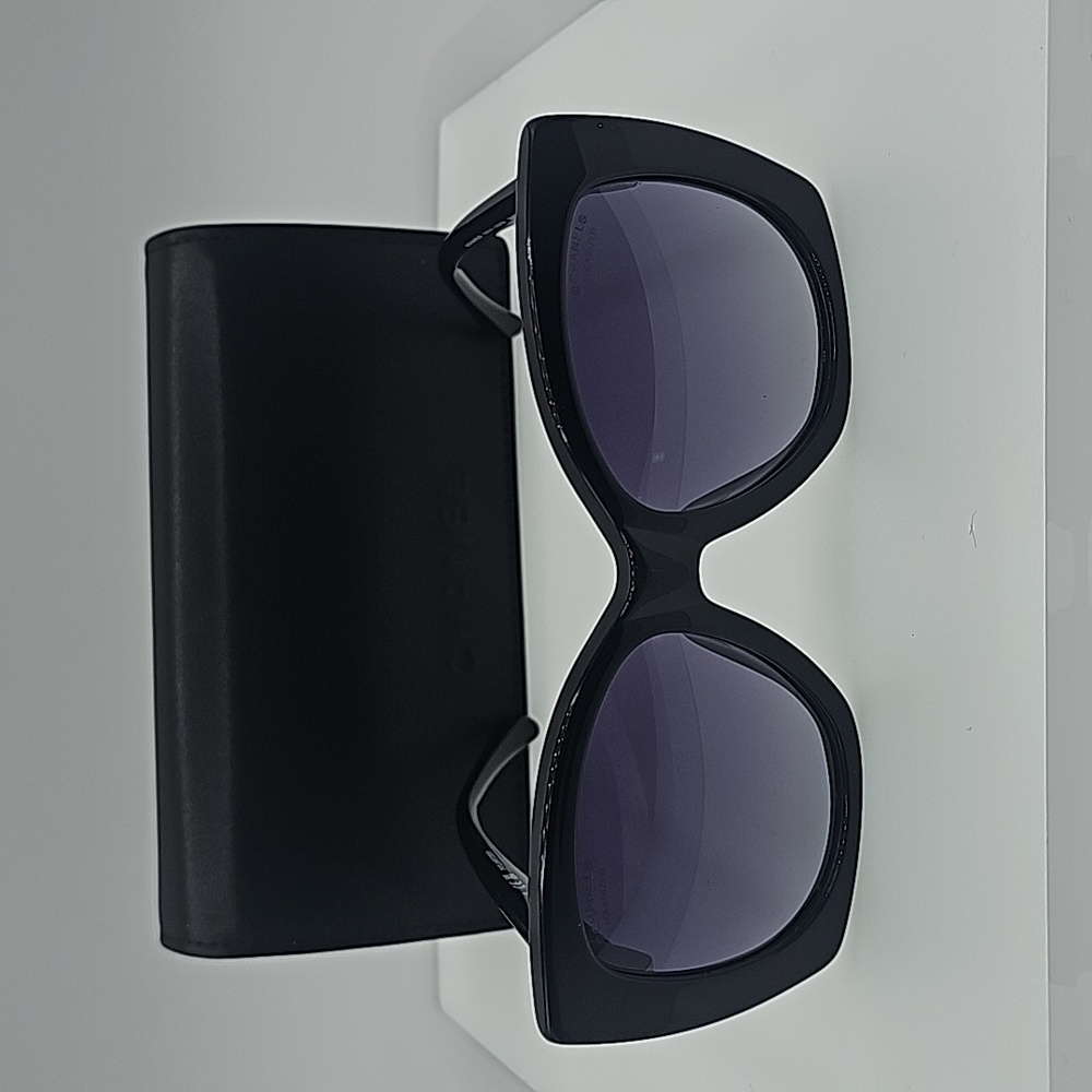 Chanel Black Sunglasses CH5519-A c622/S8 - Picture 8 of 15